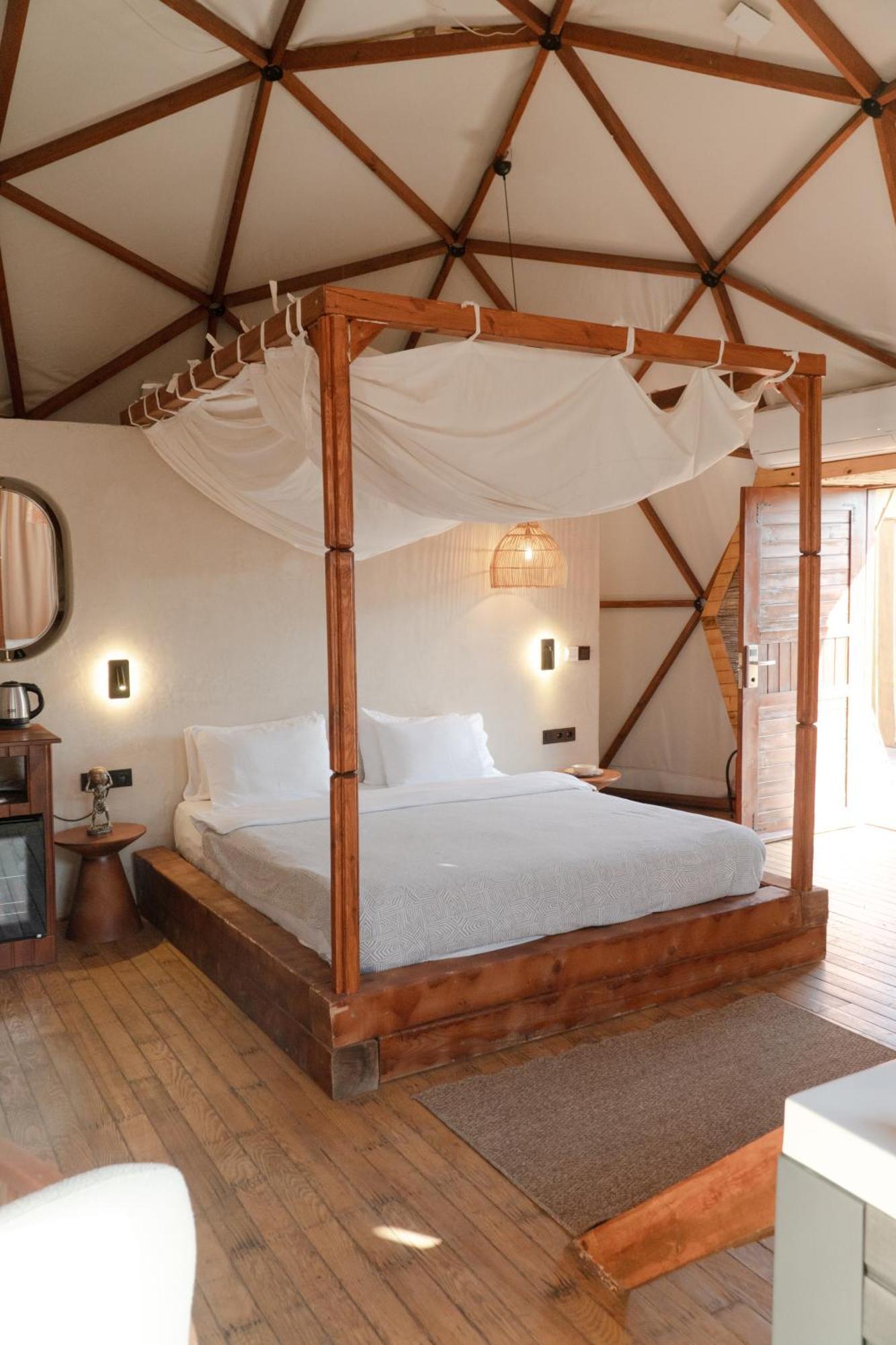 Mandalin Glamping Hotel Селчук Екстериор снимка