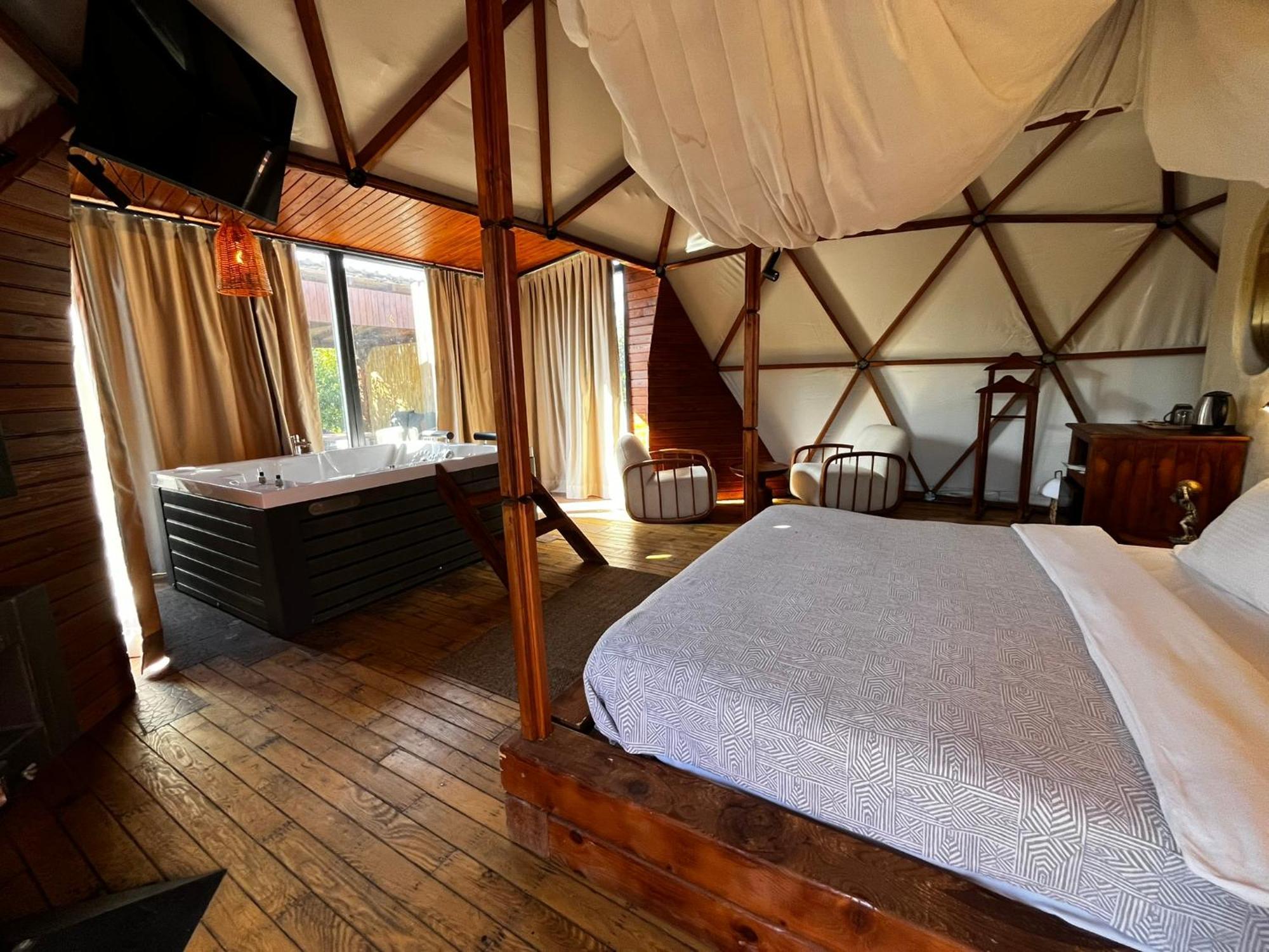 Mandalin Glamping Hotel Селчук Екстериор снимка