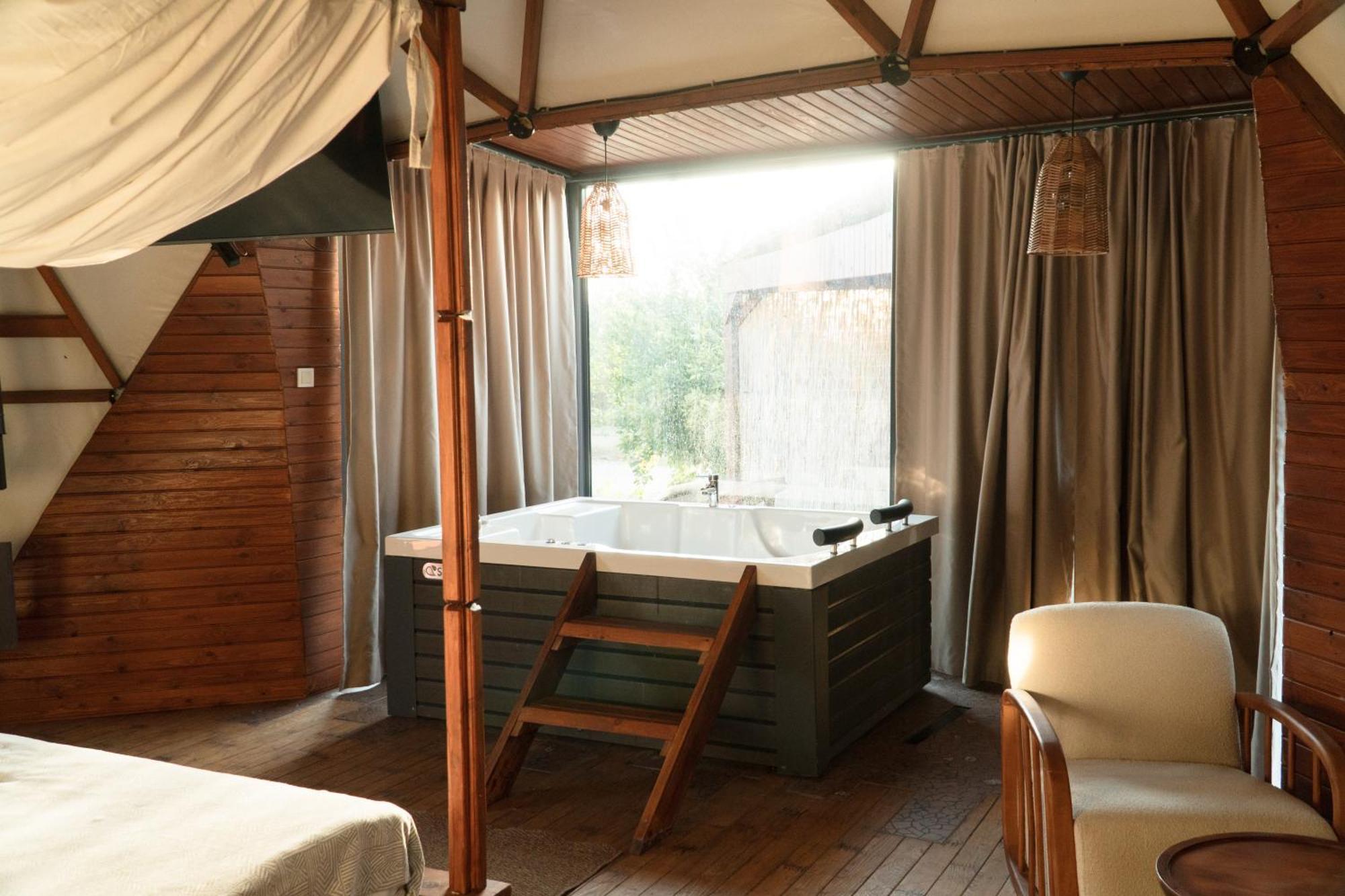 Mandalin Glamping Hotel Селчук Екстериор снимка